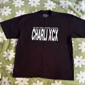 New Charli XCX Coachella tee shirt merch size XL. NWOT